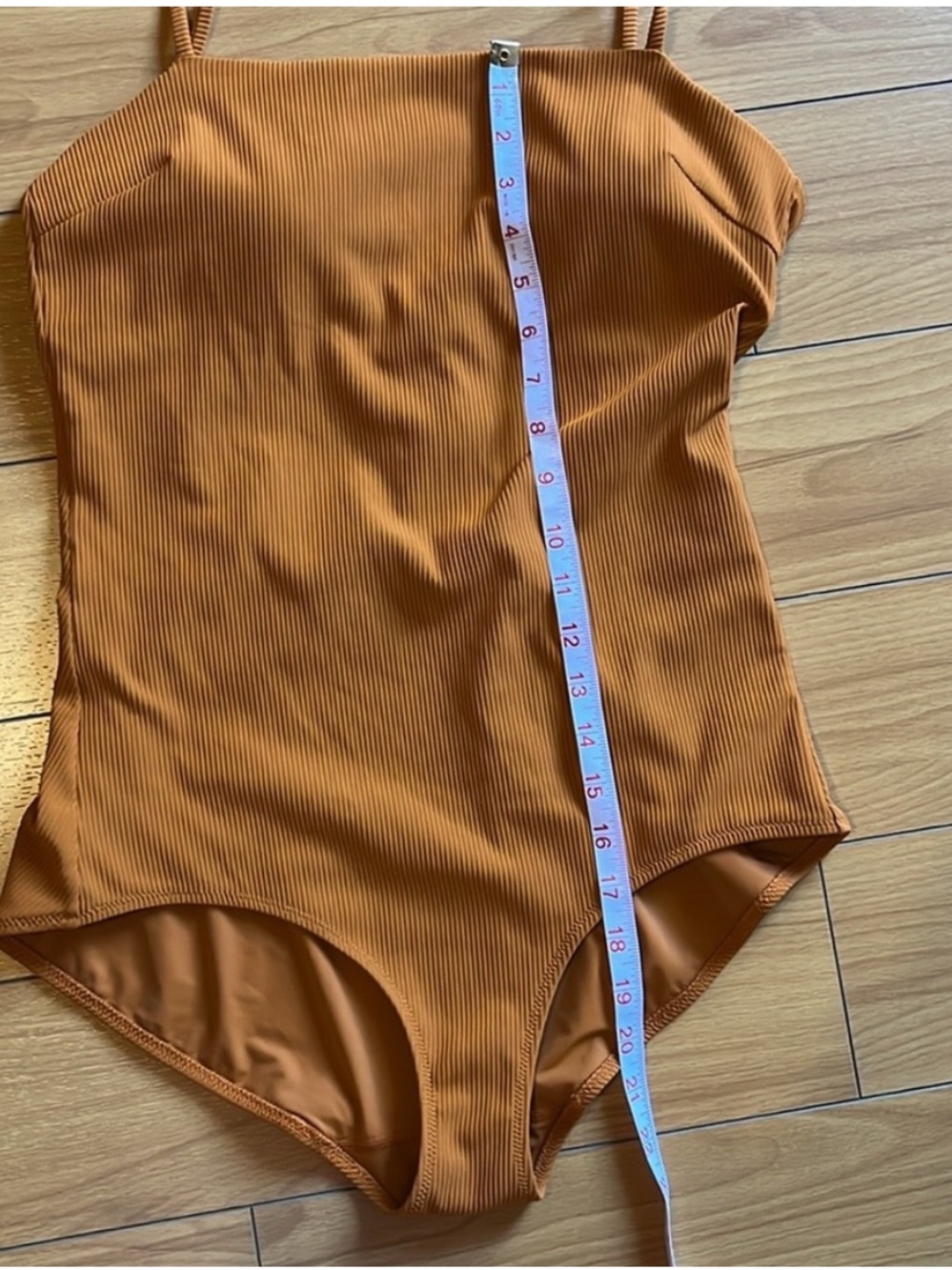 Lululemon Bathing Suit 8/10 - Picture 12 of 14